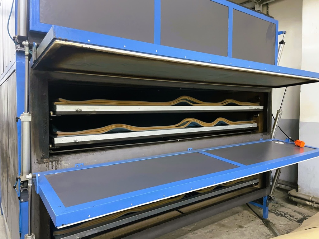 Стекло триплекс.jpg