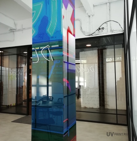 Изображение выполненных работ: УФ-печать на стекле — Облицовка колонн