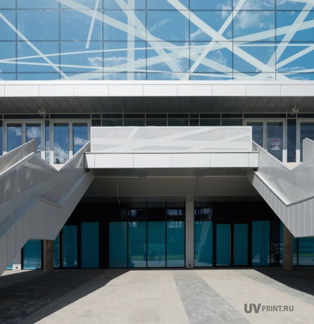 Изображение выполненных работ: УФ-печать на стекле — Ледовый дворец